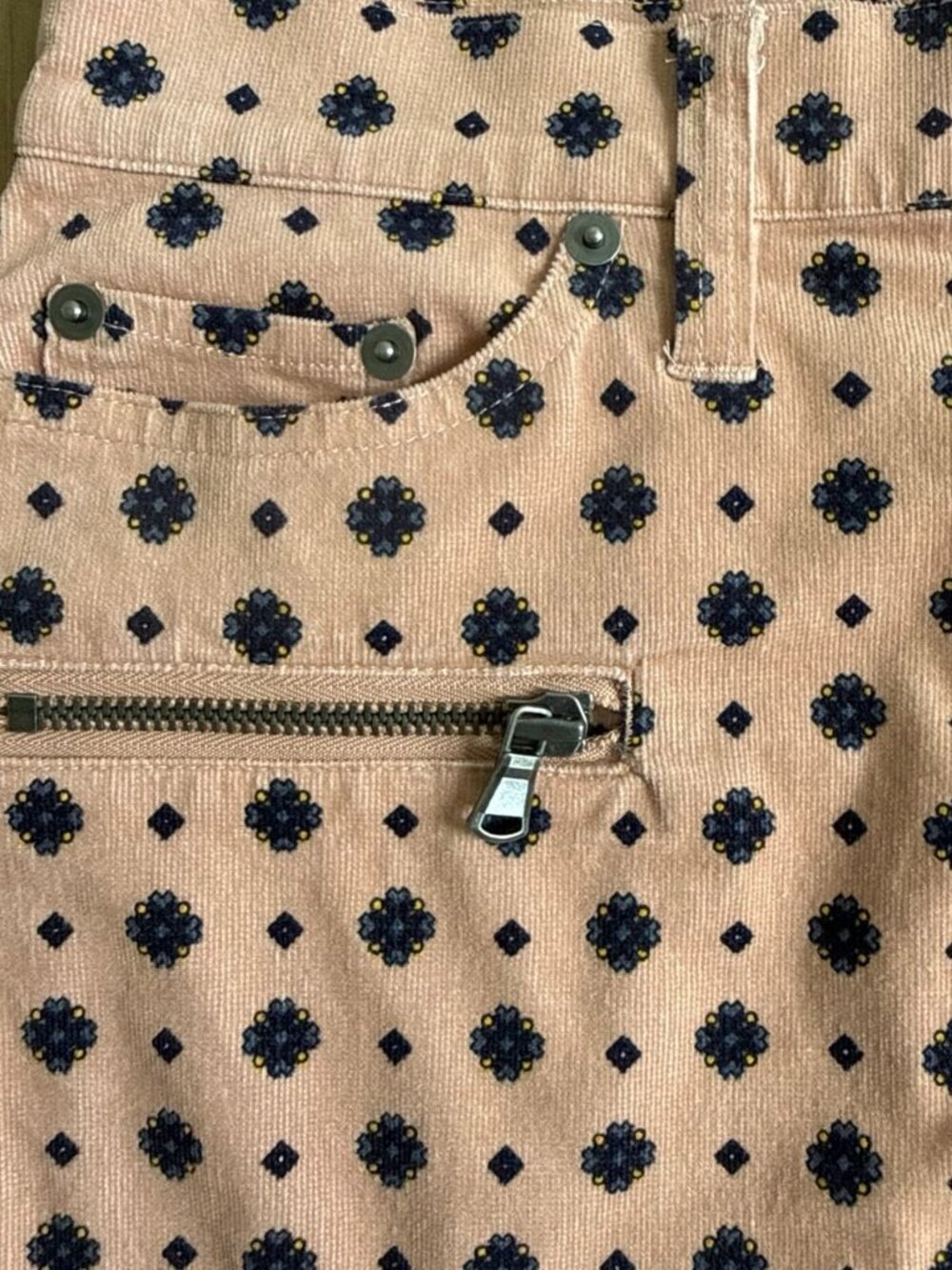 Club Monaco Pink Floral Print Denim Mini Skirt Size 4
